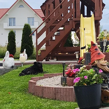 Pansiyon U Mrugaly Czerwienne