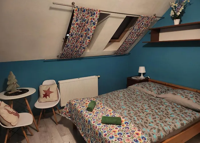 U Mrugaly בית אירוח *